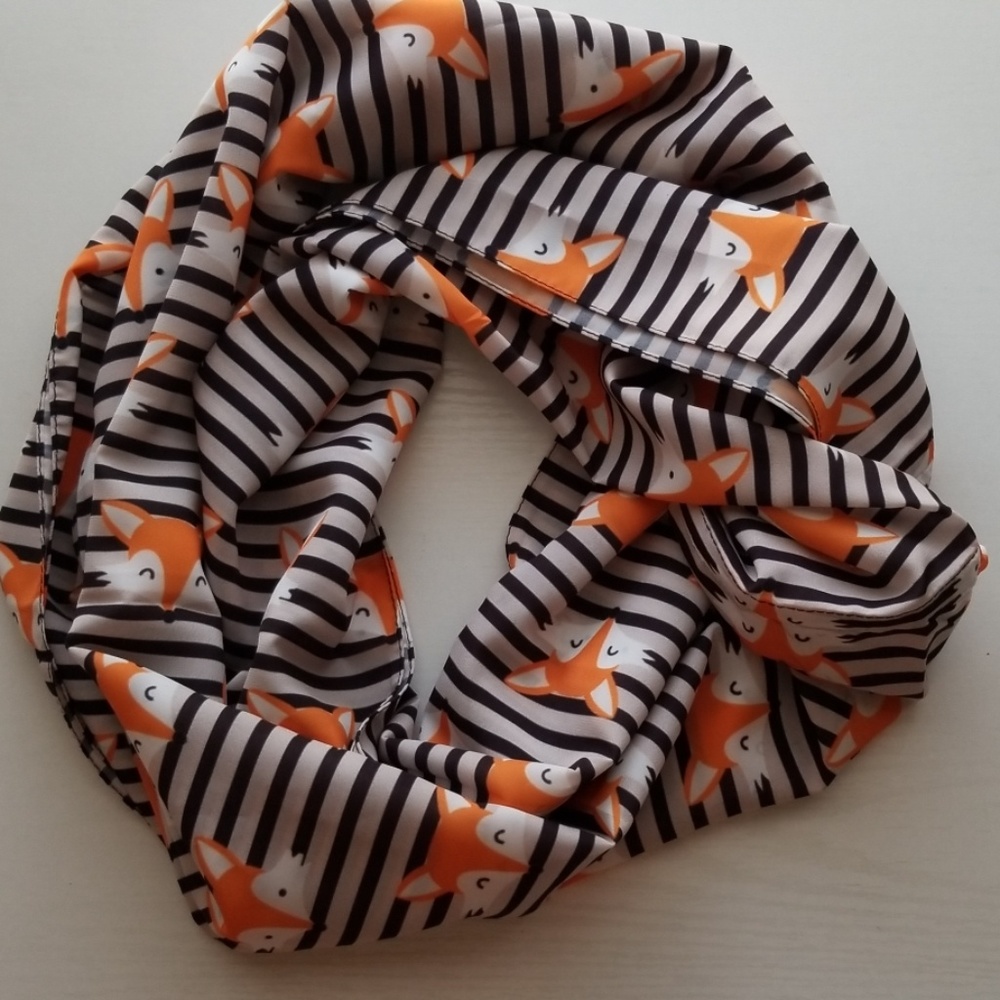 Fox Infinity Scarf